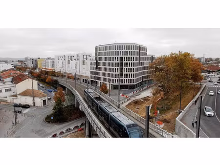 location maison 4 pièces 90 m² à bordeaux (33000)