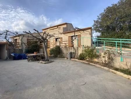 maison de 4 chambres de luxe en vente à vias  occitanie