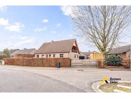 huis te koop in bocholt met 4 slaapkamers