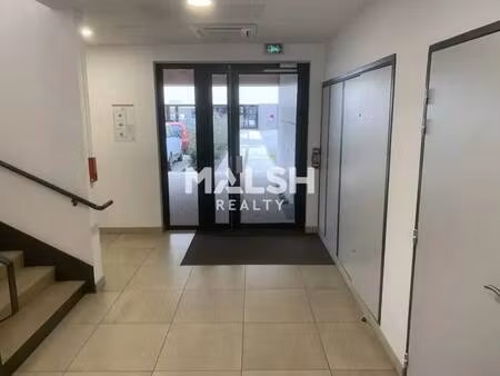 location bureaux 89 m² à 122 m²