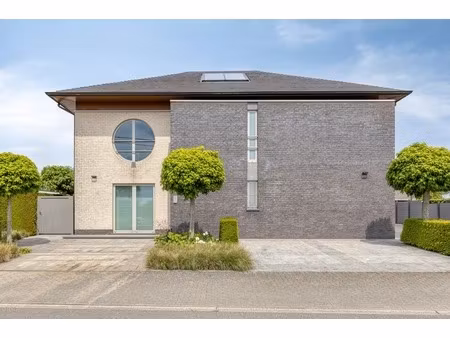 huis te koop in baasrode met 4 slaapkamers