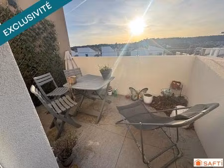 appartement de 67 m 2 a chateauneuf de gadagne