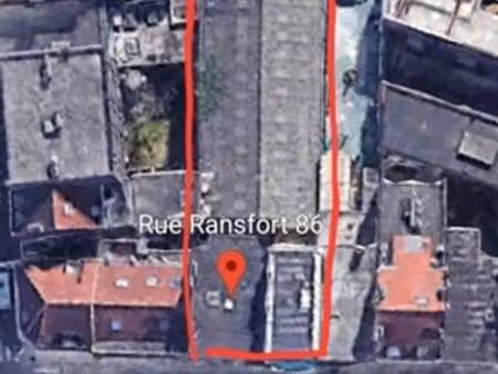 dépôt de +/-800 m² à vendre