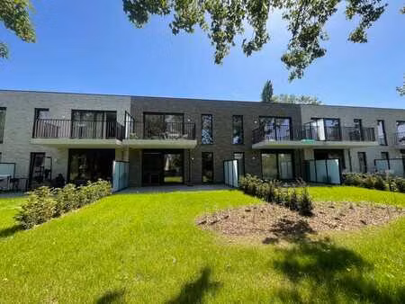 appartement neuf meublé avec jardin à louer