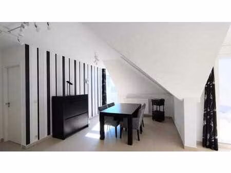 appartement lumineux  parking intérieur