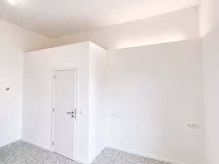 studio moderne centre ville mons