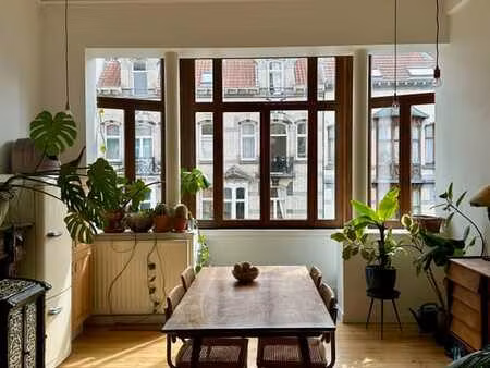 appartement de caractère - quartier parvis de saint-gilles