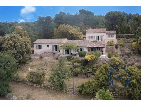 vente maison 6 pièces 218 m² à tourtour (83690)  680 000 €