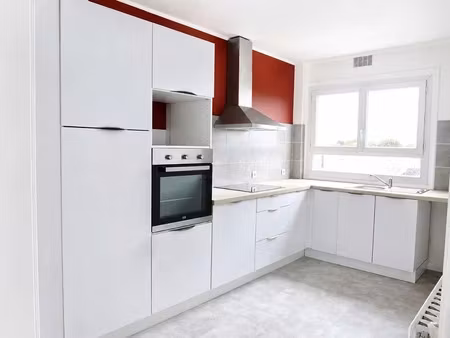 vente appartement 5 pièces 101.18 m² à lanester (56600)  174 500 €