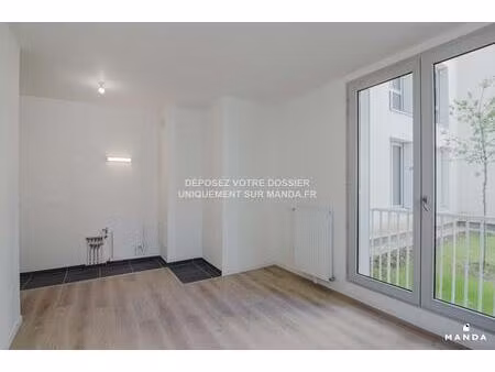 t3 non meublé - 25  boulevard du maréchal juin  78200  mantes-la-jolie  france