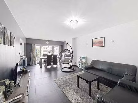 appartement lumineux de 2 chambres à vendre à deurne