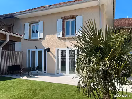 maison 4 pièces 95 m²