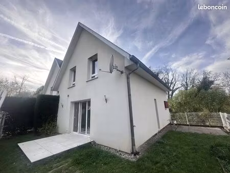 maison 5 pièces 100 m²