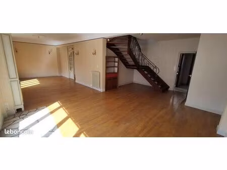 appartement 6 pièces 155 m²