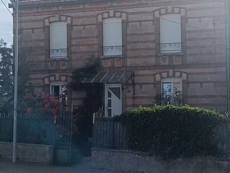 maison familial f6 + annexe f2