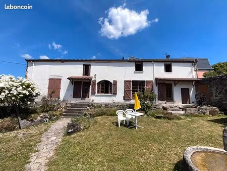 ferme 11 pièces 221 m²