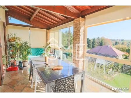 maison 6 pièces 168 m²