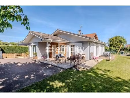pavillon 5 pièces 120 m²