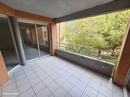 appartement 3 pièces 69 m²