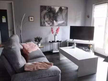 joli 2 pièces meublé t2 balcon
