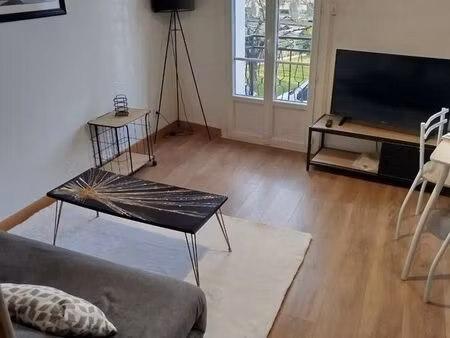 jolie appartement t2