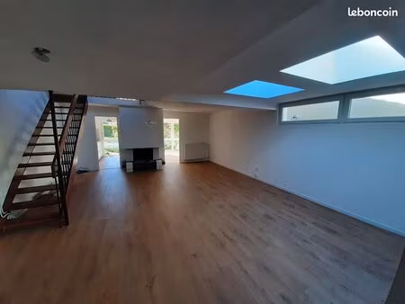 maison rénovée 111 m² – villeneuve-d’ascq (quartier calme & très recherché)