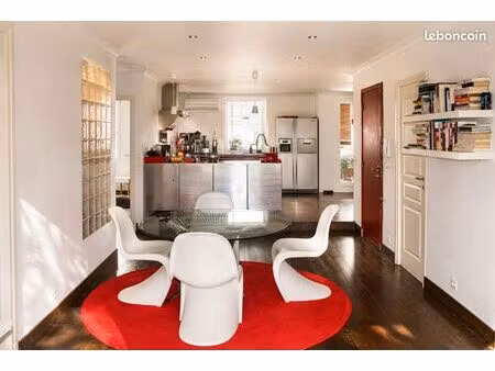 a louer - appartement t3 lumineux avec double balcon - 13001