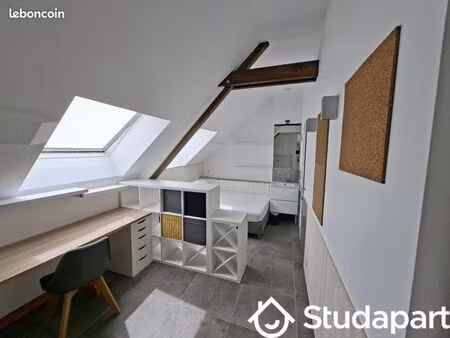 chambre 1 pièce 15 m²