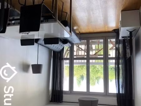 chambre 1 pièce 9 m²