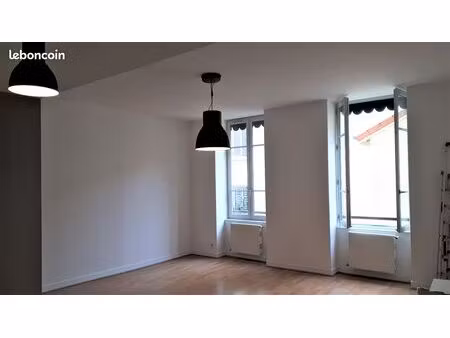 appartement 2 chambres cours charlemagne