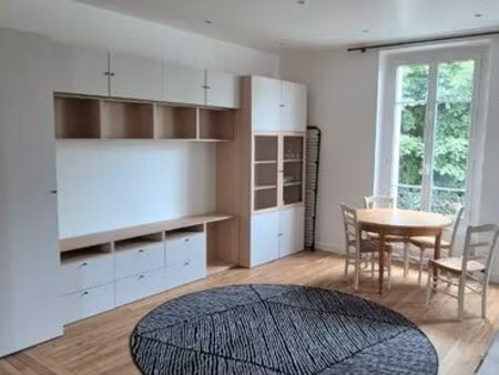 appartement meublé 3 pièces – 59 m²