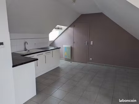 t2 36 m² hyper centre la meziere sans charge