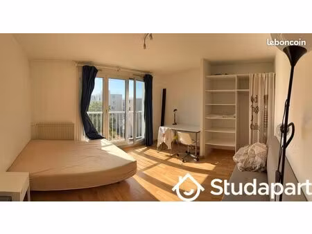 chambre 1 pièce 9 m²