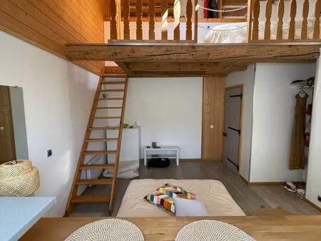 studio mezzanine dans conflans