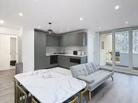 chambre 1 pièce 11 m²