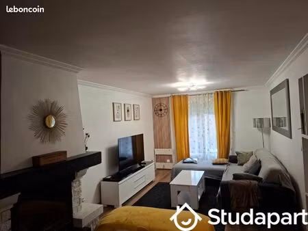 chambre 1 pièce 10 m²