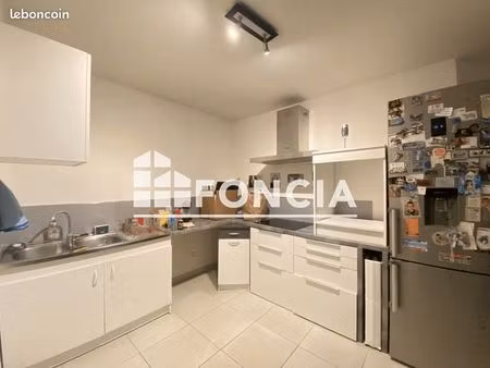 appartement 3 pièces 64 m²