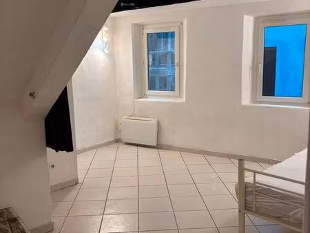 f1 25m² grasse centre