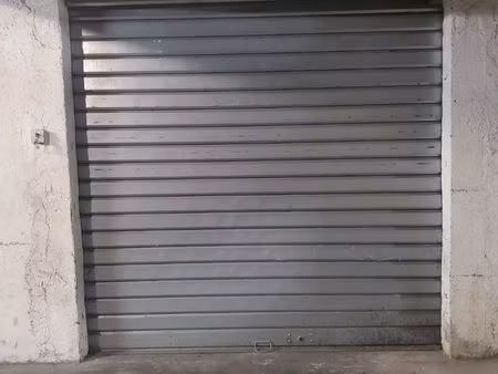 garage fermé en sous-sol