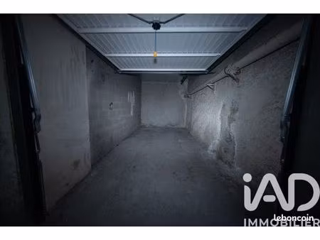 parking/box 13 m² nice