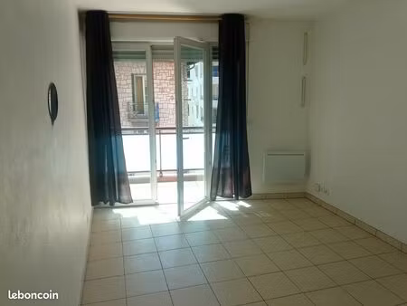 vente studio (pour p.m.r.) avec parking sous sol