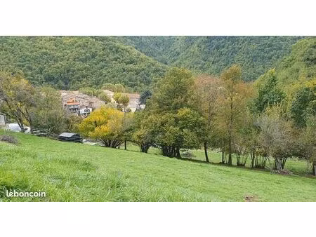 terrain constructible borné 2 165 m² – moulinet 06380 – vue  accès  source