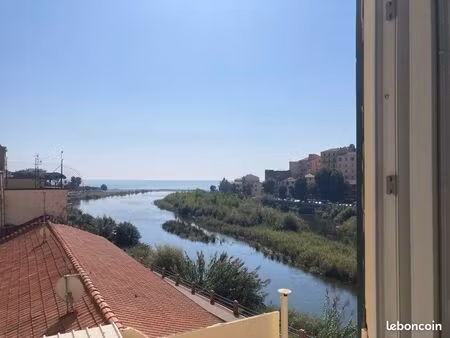 grand appartement 135m2 vue mer à la frontière