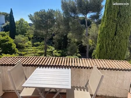 studio 1 pièce 35 m²