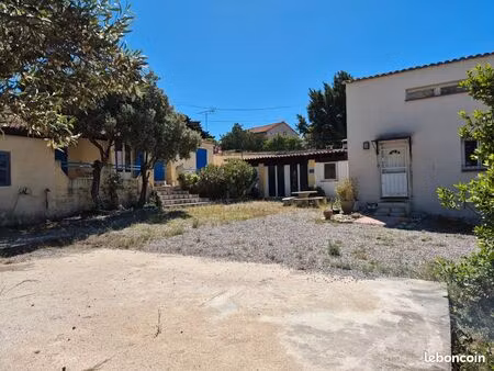 terrain de 1000m²