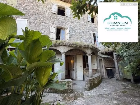 maison 4 pièces 187 m²