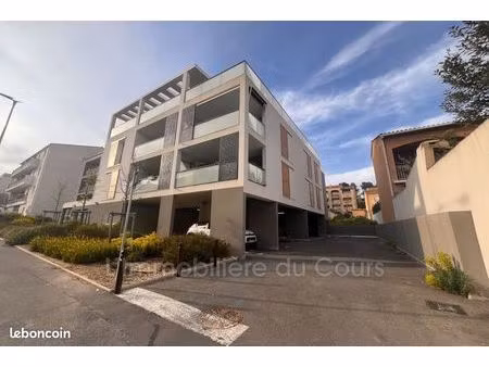 parking/box 12 m² martigues
