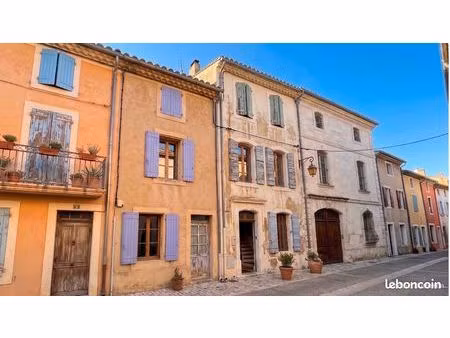 maison orgon 97 m2
