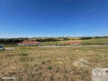 terrain 844 m² l'isle-jourdain