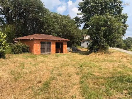 terrain constructible 859m² pujaudran avec garage